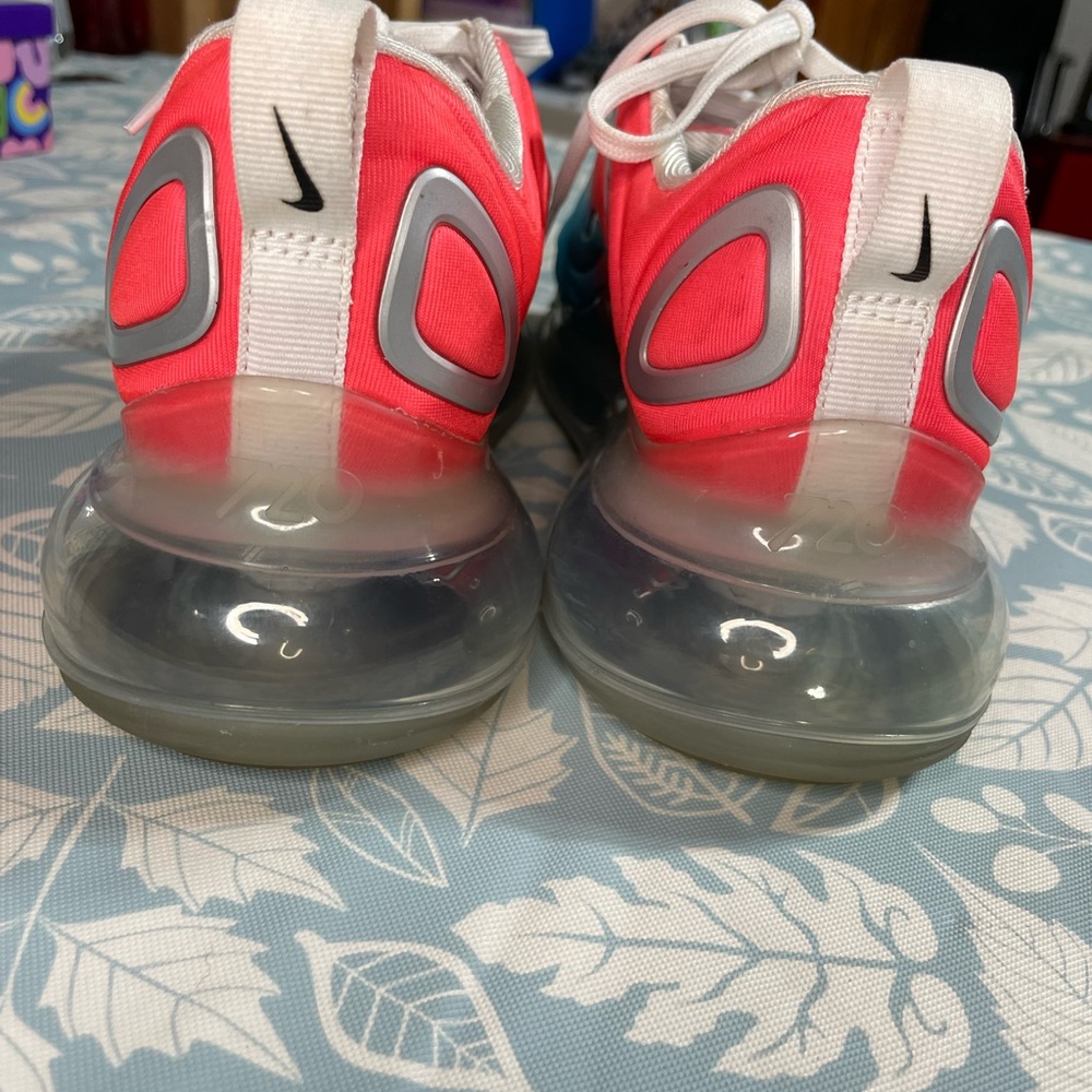 Nike Air max 720’s Pink sea - Picture 3 of 4